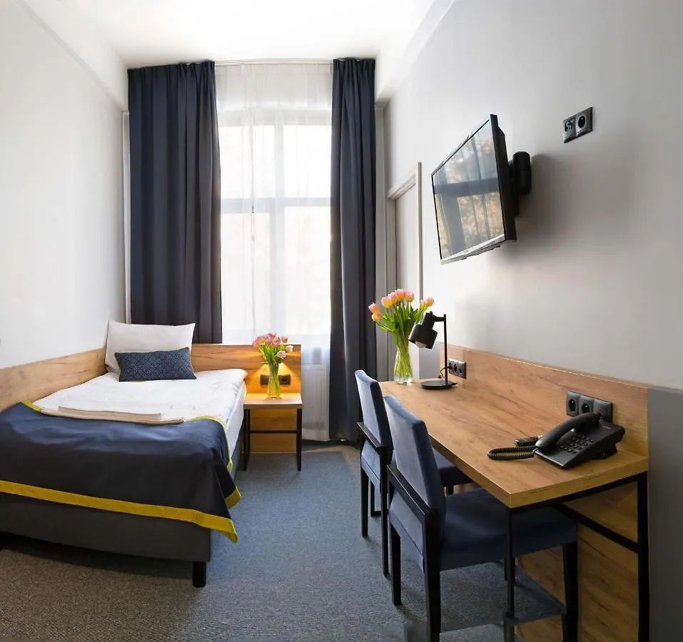 Hotel Mokotow Warschau 2*,  Polen